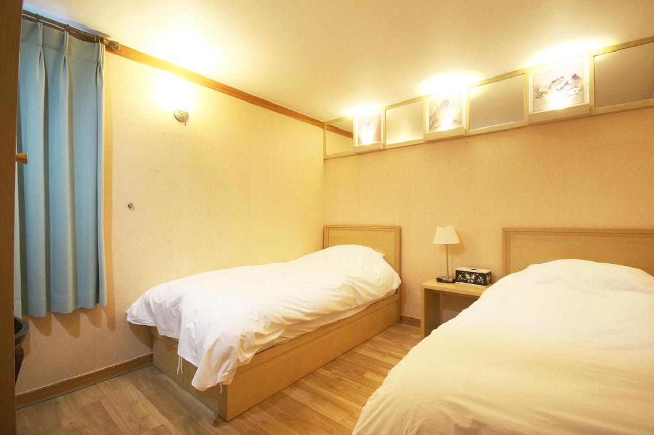 Jeonju Tourist Hotel מראה חיצוני תמונה