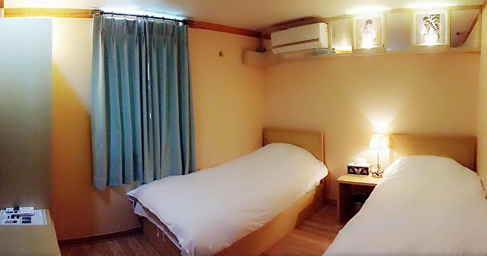 Jeonju Tourist Hotel מראה חיצוני תמונה