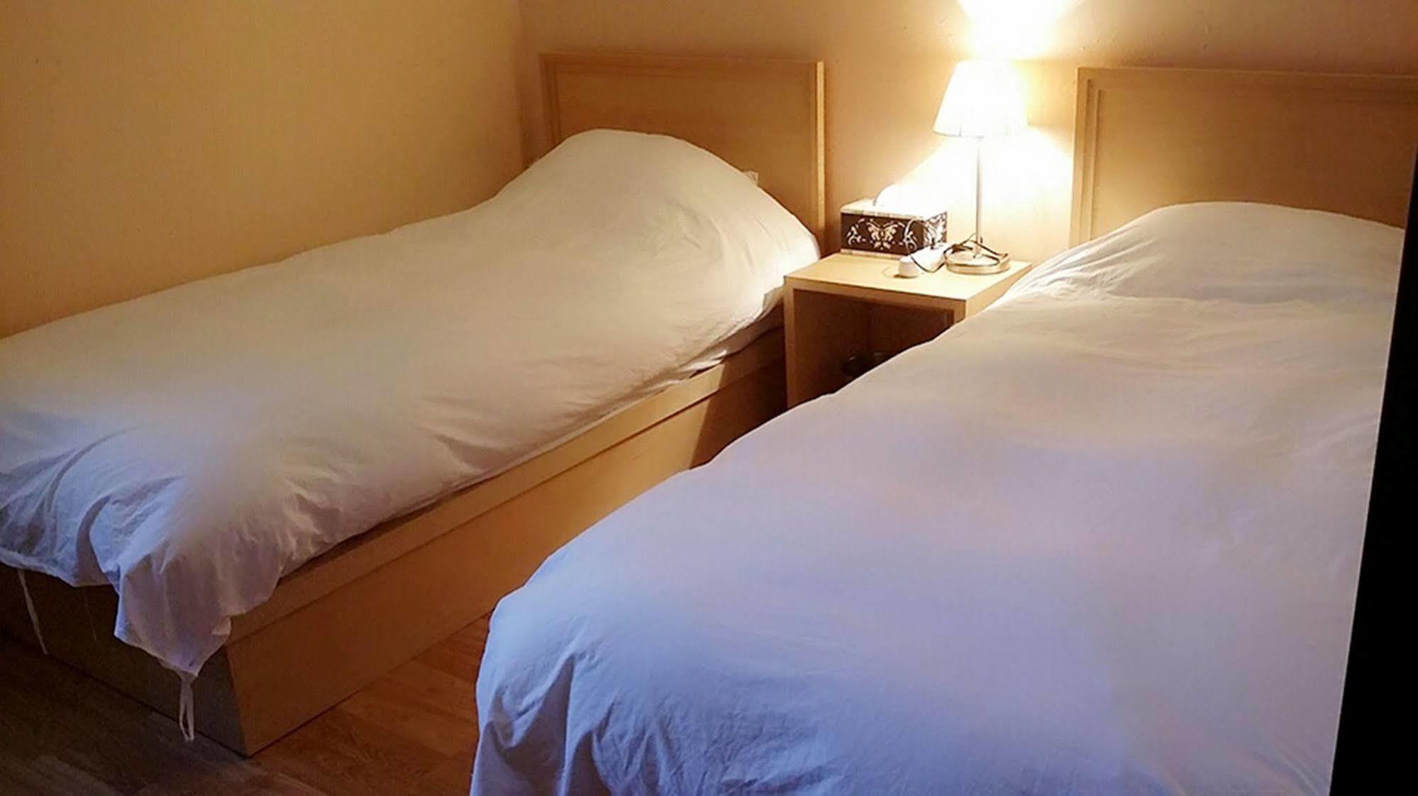 Jeonju Tourist Hotel מראה חיצוני תמונה