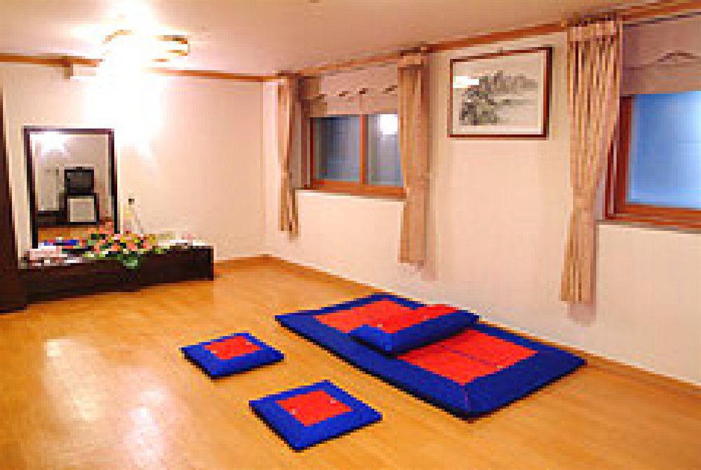 Jeonju Tourist Hotel מראה חיצוני תמונה